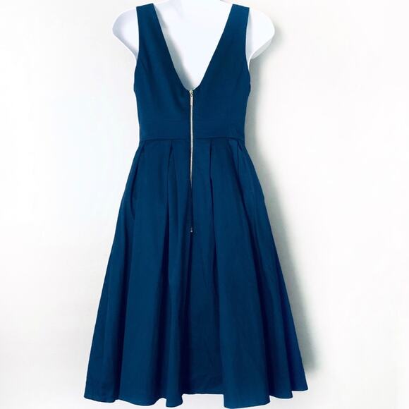 Modcloth Women's XS Fervour V-Neck 'Triumphantly' Blue Cocktail Dress VTG Style - Picture 7 of 12